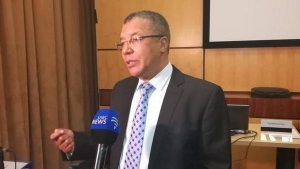 Dr Randall Carolissen